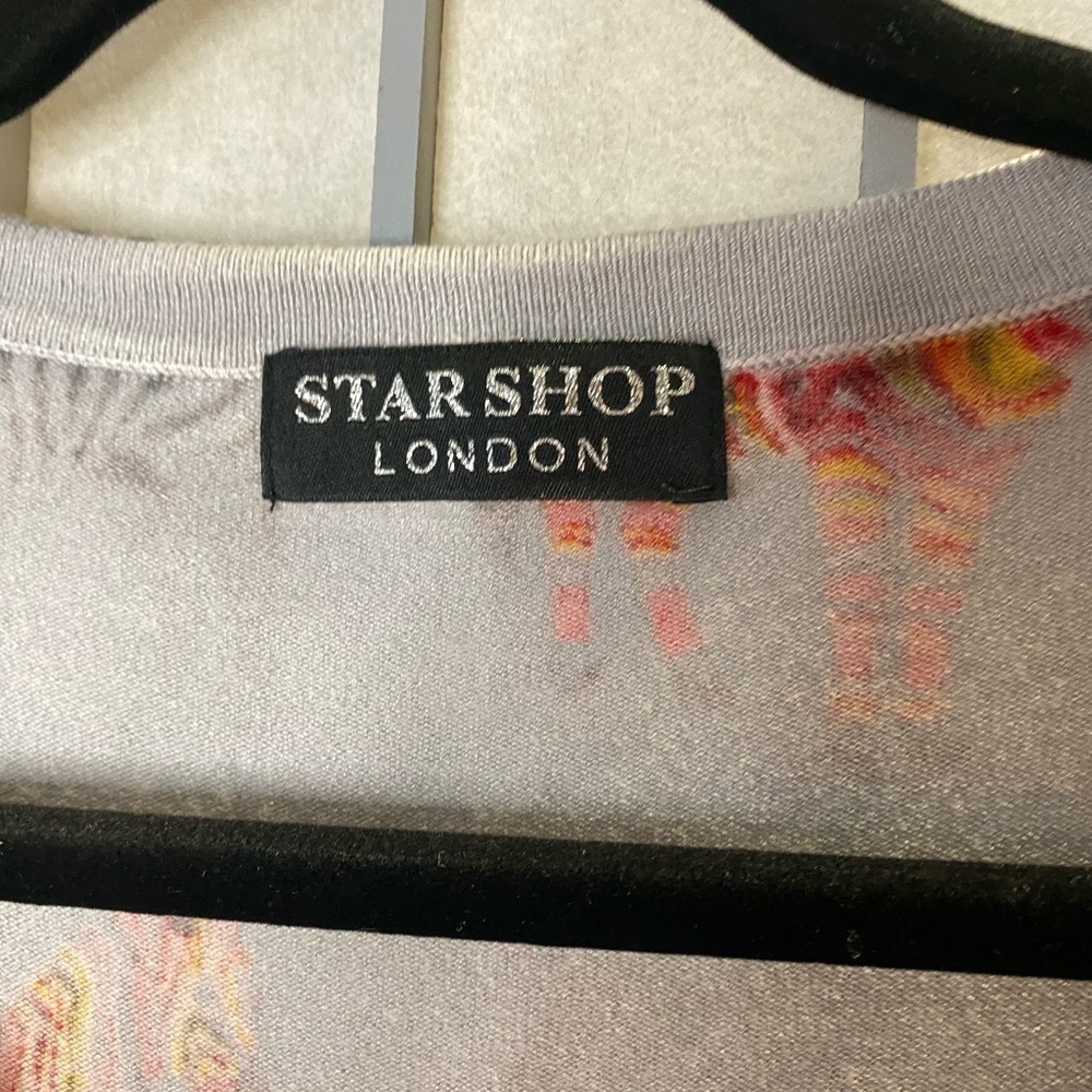 Star Shop London - grey button up sweater with zebras - small - Picture 3 of 4